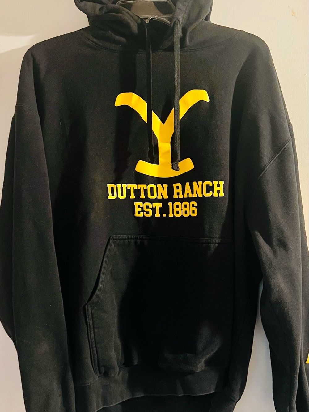 Yellowstone Dutton Ranch Hoodie Men Black Graphic Logo TV Show Montana XL